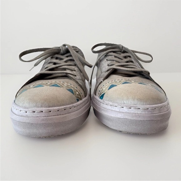 Karma of Charme naïf Hand Painted Lace Up Sneakers Shoes Size 38 - Picture 4 of 10